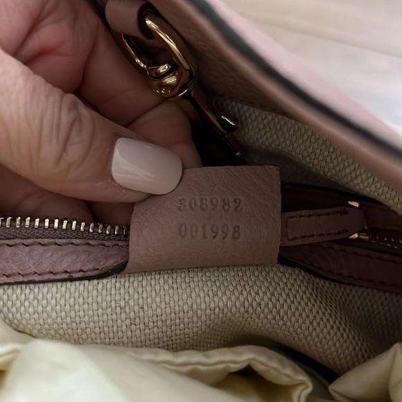 Authentic Gucci shoulder bag (light pink) - Picture 9 of 9